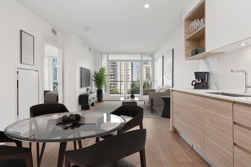 708-585 Austin Ave, Coquitlam, BC, V3K0G6 | Card Image