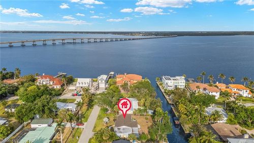 1229 Carlene Ave, FORT MYERS, FL, 33901-8715 | Card Image