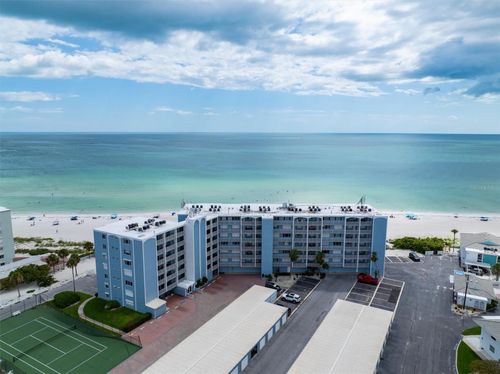 204-5300 Gulf Dr, Holmes Beach, FL, 34217-1771 | Card Image