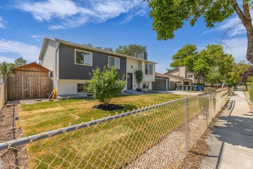 4323 W Valdown Ave, West Valley City, UT, 84120-1624 | Card Image