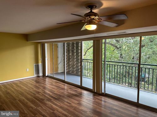 apt-505-1806 Metzerott Rd, ADELPHI, MD, 20783-5122 | Card Image