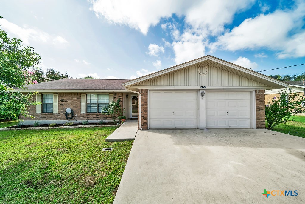 Heather Ln, New Braunfels, TX 78130