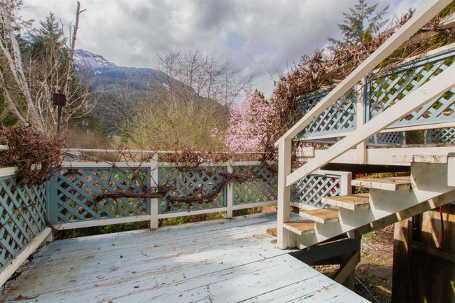 41569 Rod Road, House other with 4 bedrooms, 3 bathrooms and 6 parking in Brackendale BC | Image 6