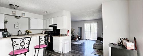 b-401 Fall Cir, College Station, TX, 77840-7872 | Card Image