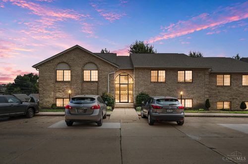 3935 School Section Rd, Cincinnati, OH, 45211 | Card Image