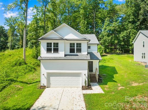 242 Valleybrook Ln, Troutman, NC, 28166-9645 | Card Image
