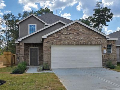 16956 Hazelnut Drive, House other with 4 bedrooms, 2 bathrooms and null parking in Conroe TX | Image 2