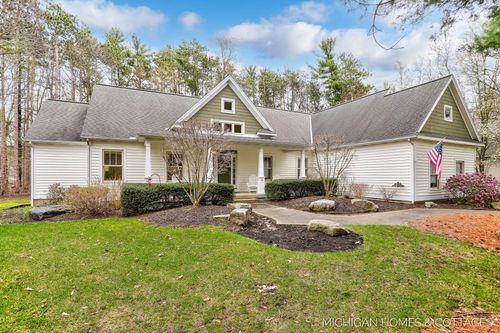 475 Trail Head Drive, Holland, MI, 49424 | Card Image