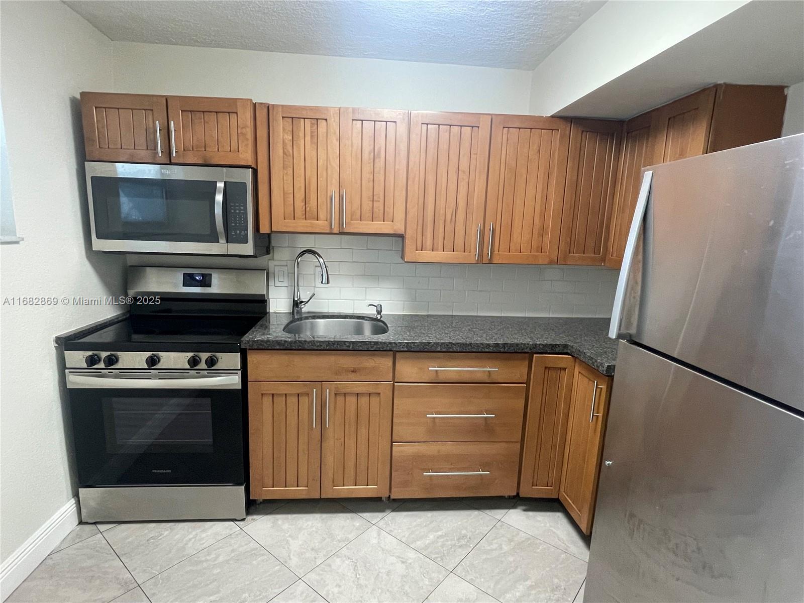 Residential in Sunrise 4