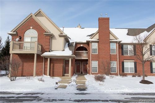 28297 Carlton Way Dr, Novi, MI, 48377-2634 | Card Image