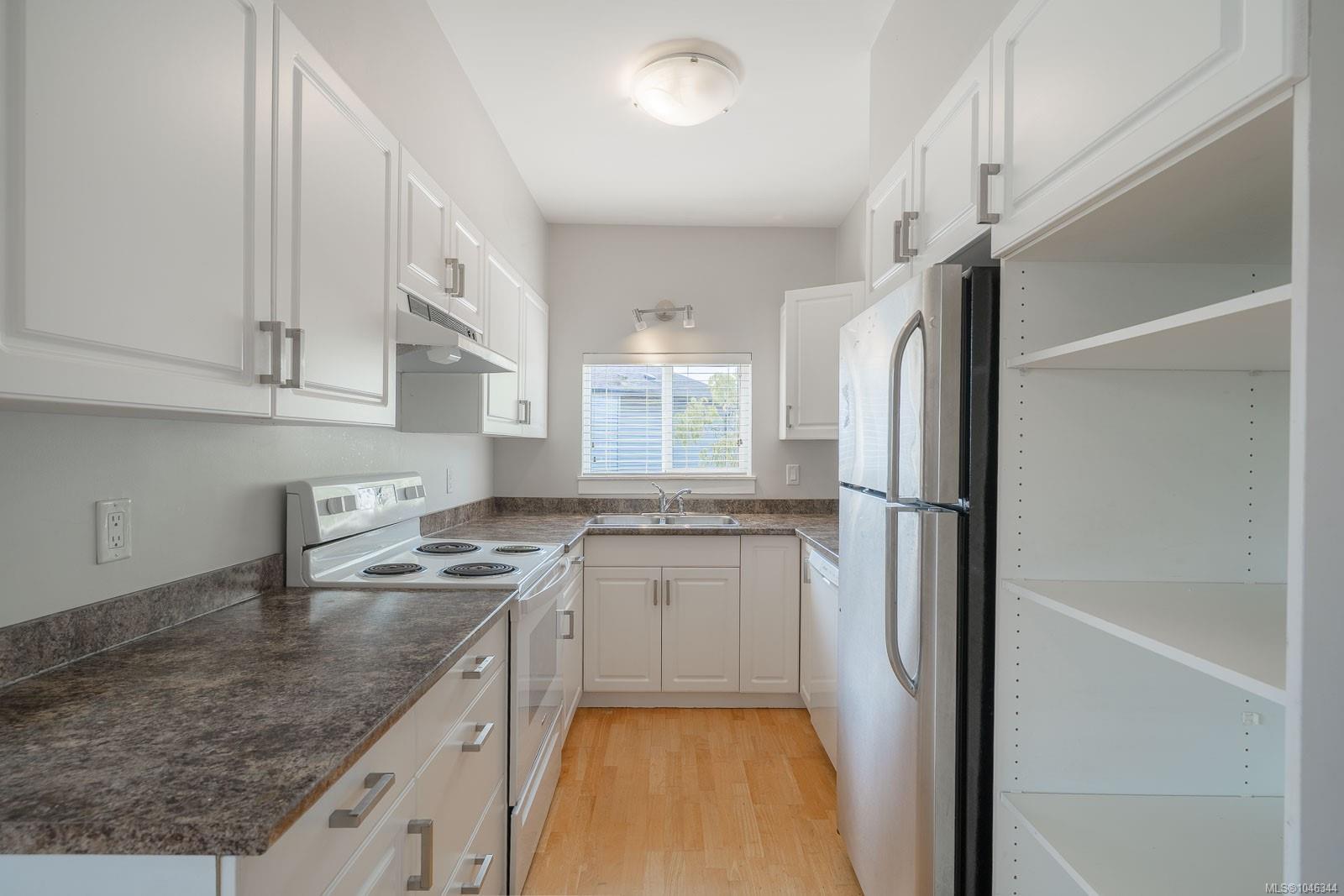 Commercial Sale in Nanaimo 3