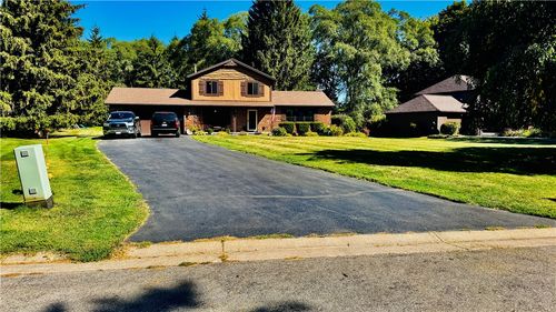 6 High Point Dr, Spencerport, NY, 14559-1002 | Card Image