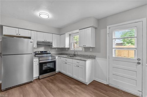 b-2404 Arkansas Avenue, Norfolk, VA, 23513 | Card Image