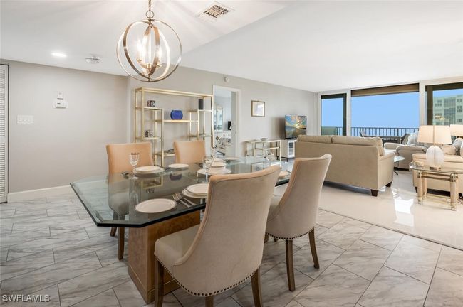 Dining Area | Image 9