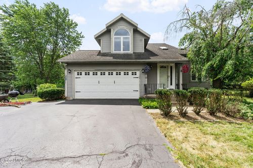 5 Gregg Rd, Altamont, NY, 12009-9467 | Card Image