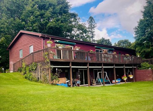 7861 Bradford St, Central Lake, MI, 49622-5160 | Card Image