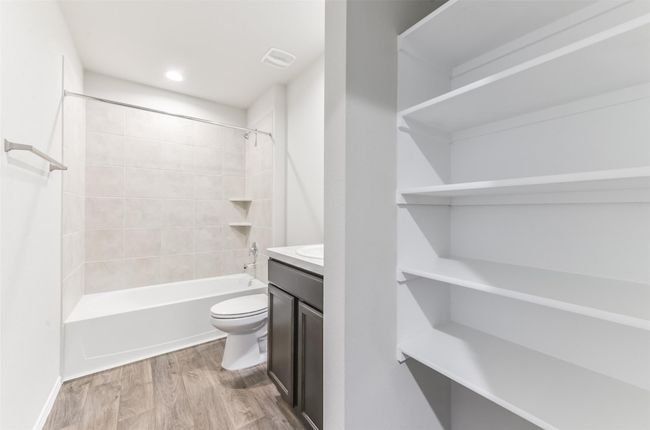 Upstairs full bathroom. | Image 30