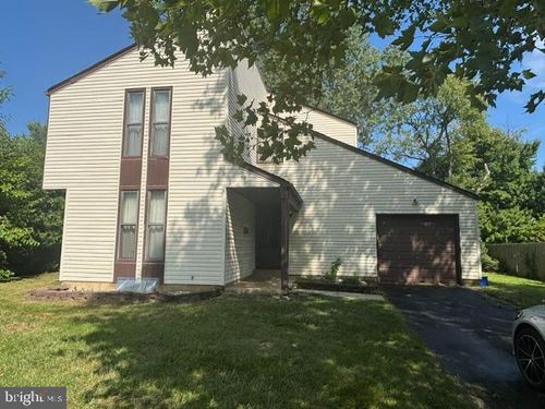 19 Pennington Rd, East Windsor, NJ, 08520-5720 | Card Image