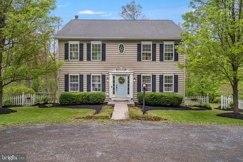 159 Pale Magnolia Dr, Gerrardstown, WV, 25420-4545 | Card Image