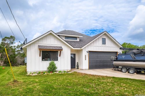 3484 Lakeview Dr, Canyon Lake, TX, 78133 | Card Image