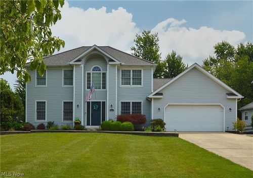 6829 S Camelot Dr, Mentor, OH, 44060-4084 | Card Image