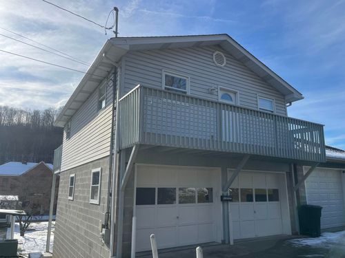 619 Fall Ave, Weston, WV, 26452-1753 | Card Image