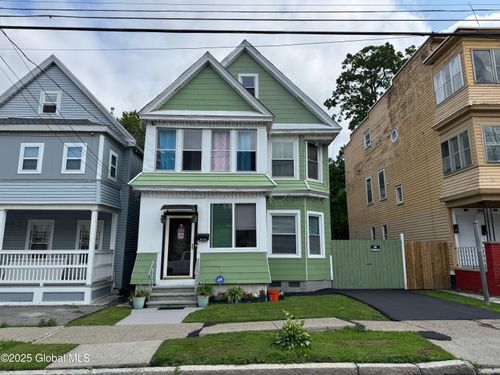 915-913915 Bridge St, Schenectady, NY, 12303-1105 | Card Image