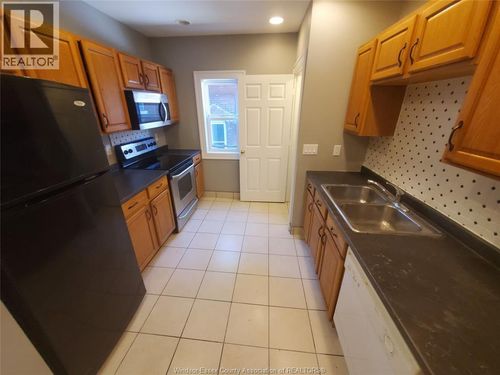 u2-679 Piche St, Windsor, ON, N9C3G4 | Card Image