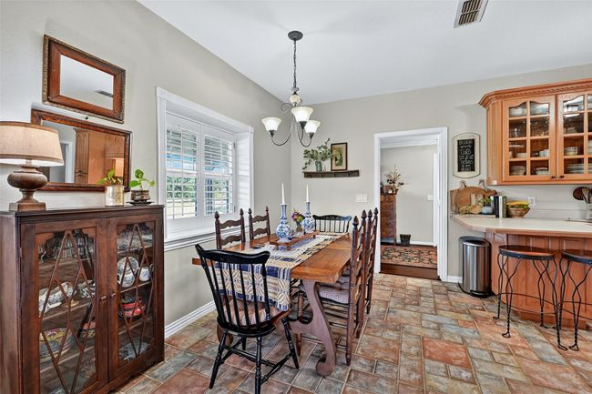 12041 Bell Rd, House other with 3 bedrooms, 2 bathrooms and null parking in Pilot Point TX | Image 13