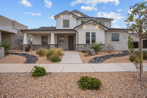 702 W Juniper Hill Dr, St. George, UT, 84790-2693 | Card Image