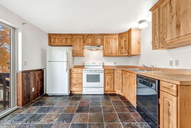 244 Harvest Dr, Townhouse with 2 bedrooms, 2 bathrooms and 2 parking in Hayden CO | Image 9