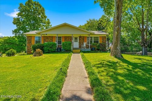 3100 Sycamore View Ct, Knoxville, TN, 37921-1224 | Card Image