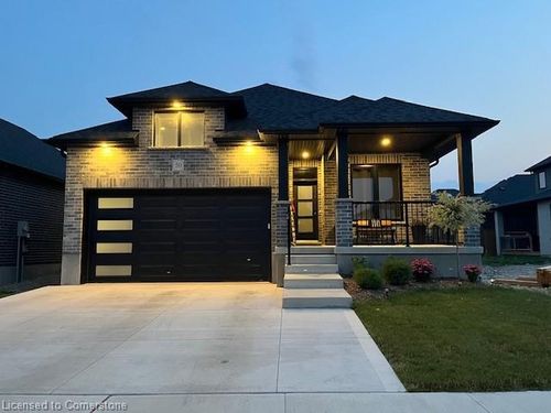 50 Wenger Rd, Breslau, ON, N0B1M0 | Card Image