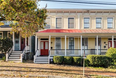 View of front facade featuring a porch | Image 3