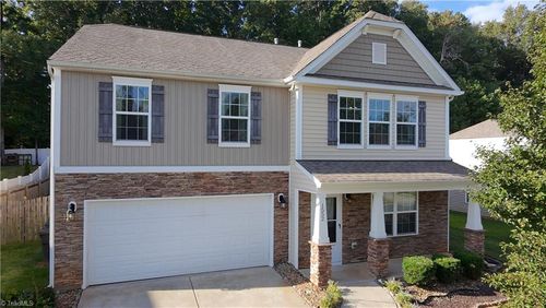 1552 Weatherend Dr, Rural Hall, NC, 27045-9814 | Card Image
