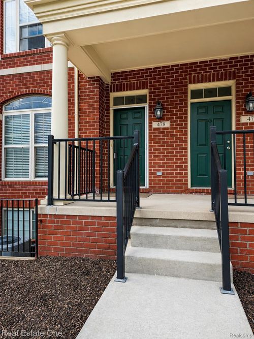 8-478 Village Lane, Milford Village, MI, 48381 | Card Image