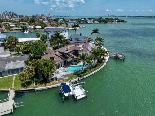 2247 Donato Dr, BELLEAIR BEACH, FL, 33786-3400 | Card Image