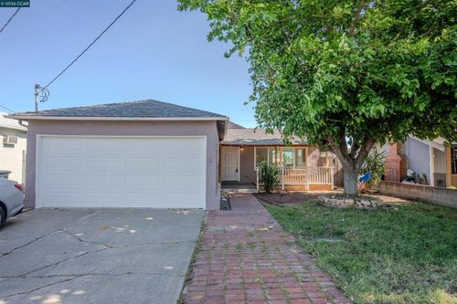 52 Bell Dr, Pittsburg, CA, 94565-5830 | Card Image