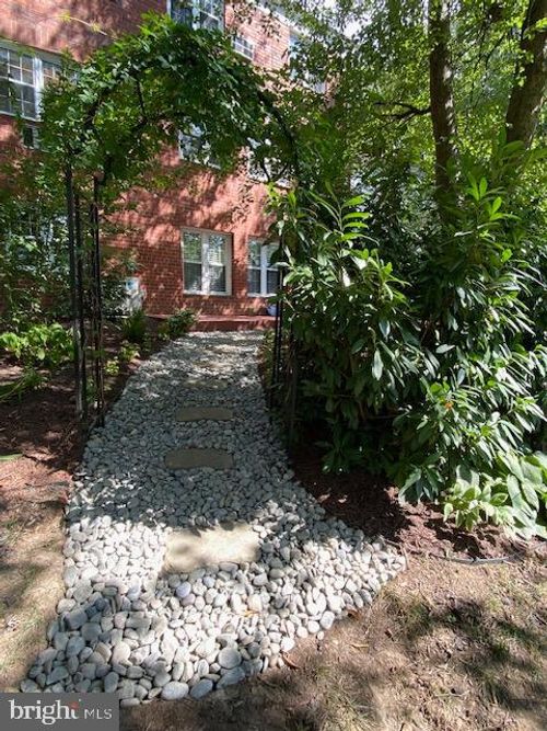 3325 Valley Dr, ALEXANDRIA, VA, 22302-2111 | Card Image