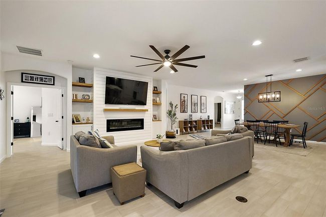488 Avila Pl, House other with 4 bedrooms, 3 bathrooms and null parking in Howey In The Hills FL | Image 8