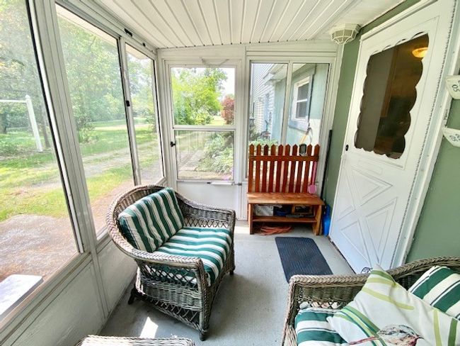 10620 N Edgewood Dr, House other with 2 bedrooms, 2 bathrooms and null parking in Lake City PA | Image 6