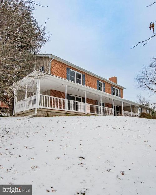 1094 Redwing Rd, Lock Haven, PA, 17745-8820 | Card Image