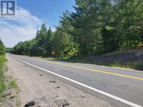 2750 Muskoka 117 Road, Lake of Bays (Mclean), ON, P0B1A0 | Card Image