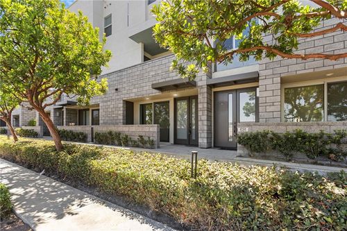 629 W 17th St, Costa Mesa, CA, 92627-3605 | Card Image