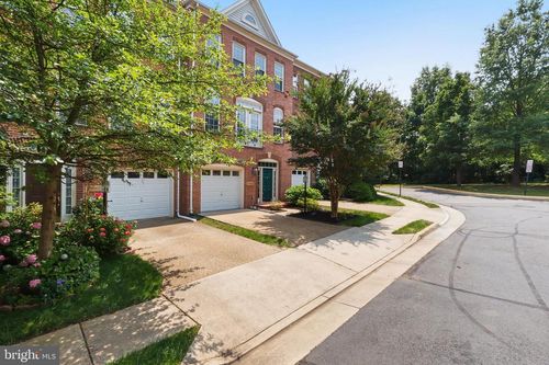 13619 Red Squirrel Way, HERNDON, VA, 20171-4499 | Card Image