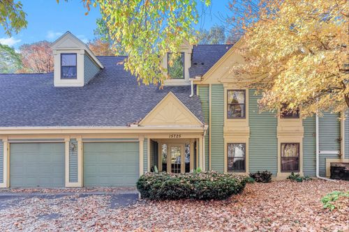 c-15725 26th Avenue N, Plymouth, MN, 55447 | Card Image
