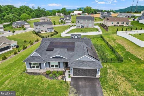303 Normandy Ln, DILLSBURG, PA, 17019-8533 | Card Image