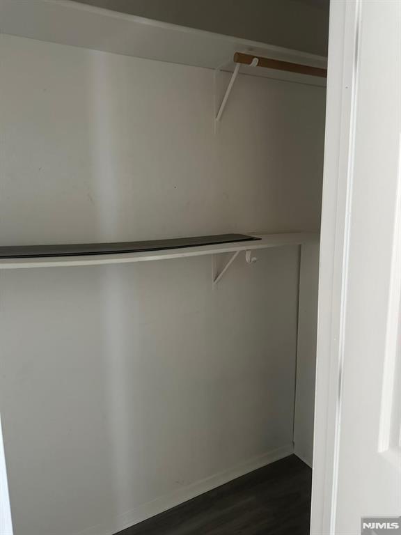 Residential Lease in Clifton 5