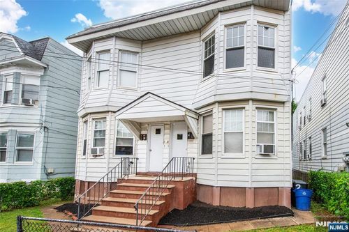 67 Harrison Ave, West Orange, NJ, 07052-5913 | Card Image