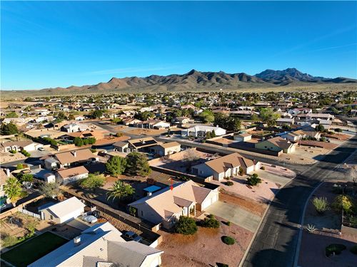 2836 Mountain Trail Rd, Kingman, AZ, 86401-7802 | Card Image